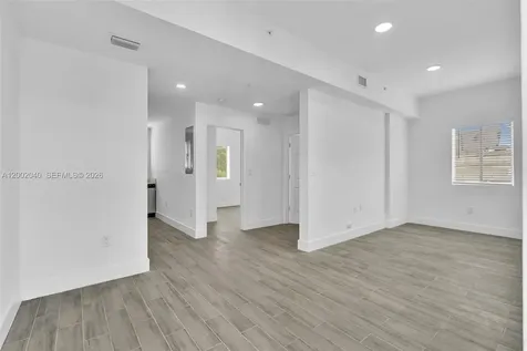 584 NW 35th Street Miami FL 33127