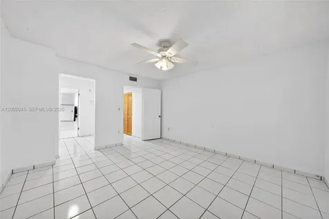 130 NW 87th Avenue Miami FL 33172