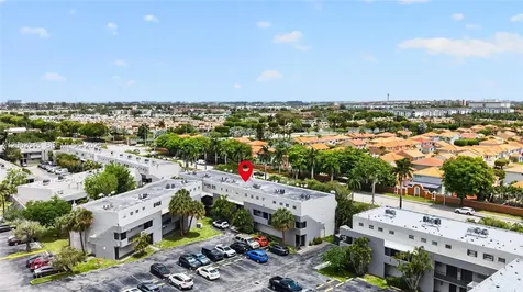 130 NW 87th Avenue Miami FL 33172