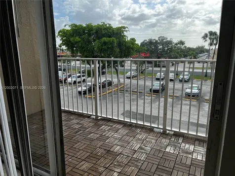 5102 NW 79th Avenue Doral FL 33166