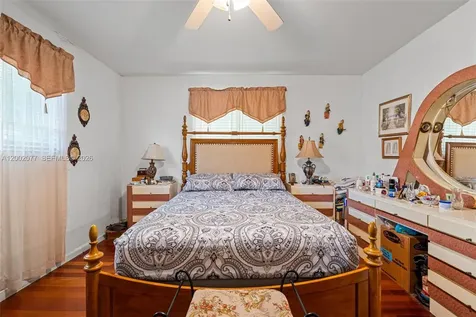 20054 NW 12th Place Miami Gardens FL 33169