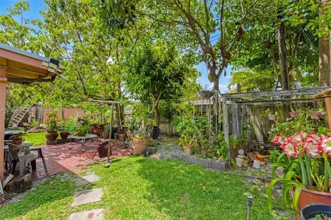 20054 NW 12th Place Miami Gardens FL 33169