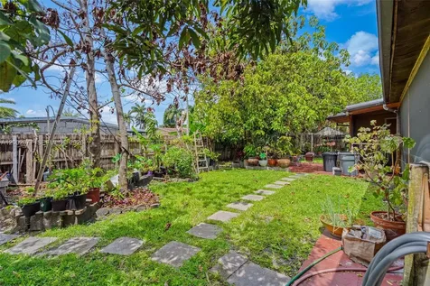 20054 NW 12th Place Miami Gardens FL 33169