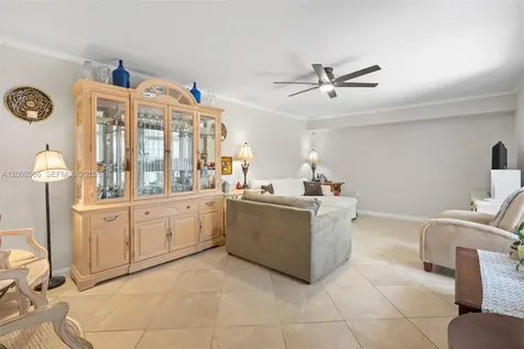 7124 71st Way West Palm Beach FL 33407