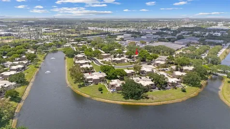 7124 71st Way West Palm Beach FL 33407