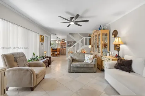 7124 71st Way West Palm Beach FL 33407