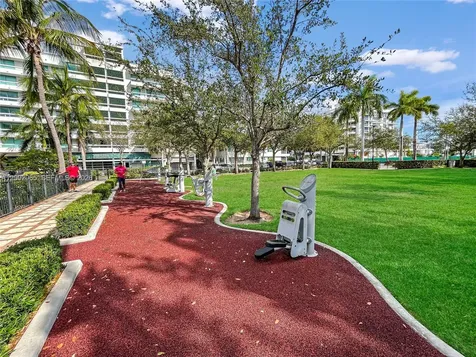 1025 92nd Street Bay Harbor Islands FL 33154