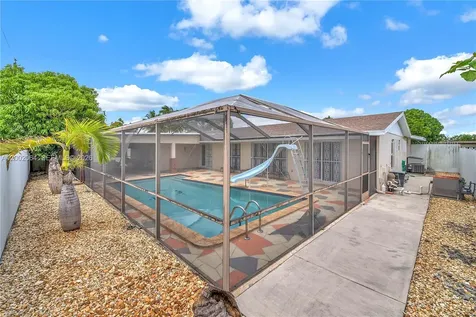 12310 SW 39th Terrace Miami FL 33175