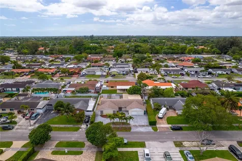 12310 SW 39th Terrace Miami FL 33175