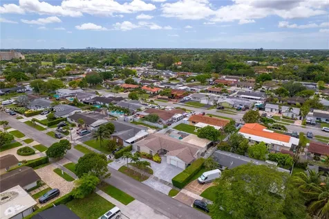 12310 SW 39th Terrace Miami FL 33175