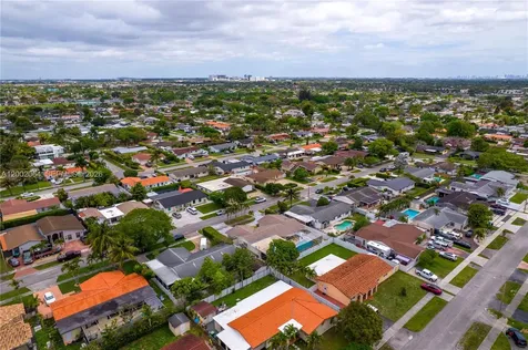 12310 SW 39th Terrace Miami FL 33175