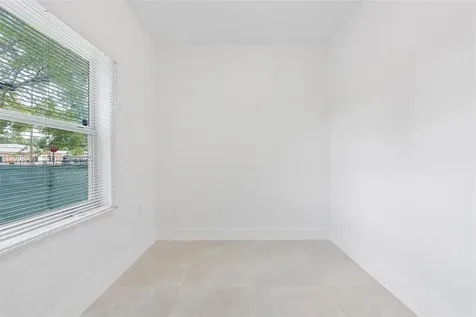1810 NW 47th Street Miami FL 33142