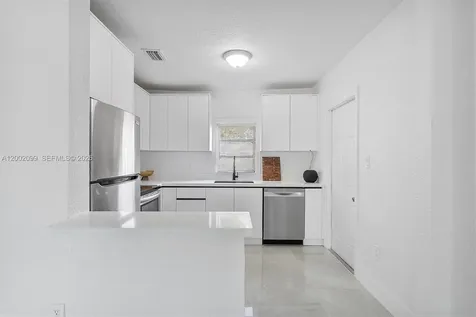 1810 NW 47th Street Miami FL 33142