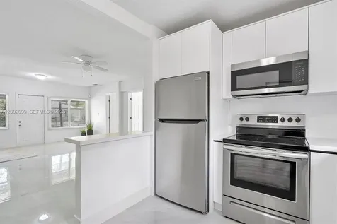 1810 NW 47th Street Miami FL 33142