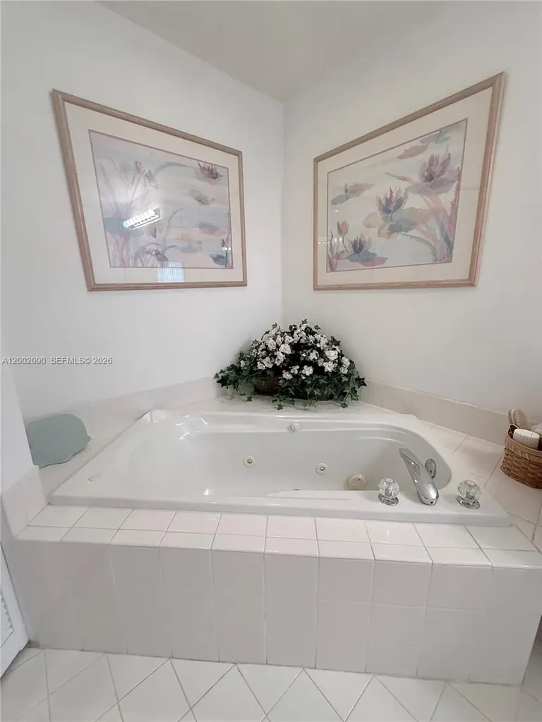 5291 Grande Palm Circle Delray Beach FL 33484