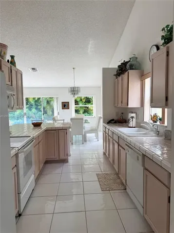 5291 Grande Palm Circle Delray Beach FL 33484