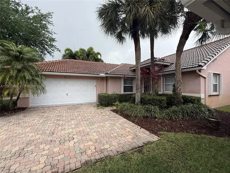 5291 Grande Palm Circle Delray Beach FL 33484