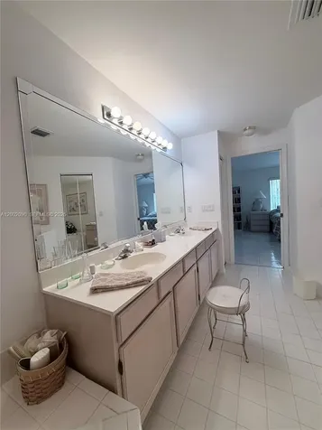 5291 Grande Palm Circle Delray Beach FL 33484