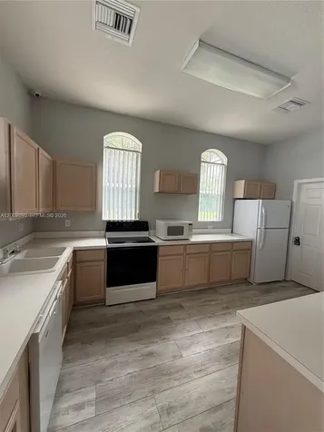 5291 Grande Palm Circle Delray Beach FL 33484