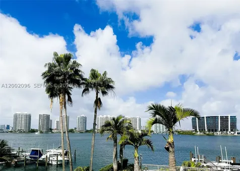18000 N Bay Road Sunny Isles Beach FL 33160