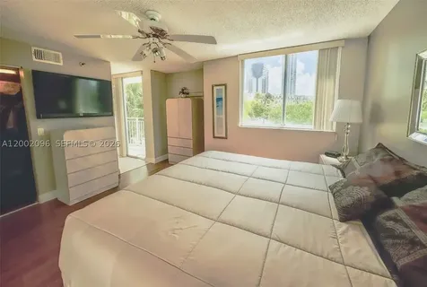 18000 N Bay Road Sunny Isles Beach FL 33160