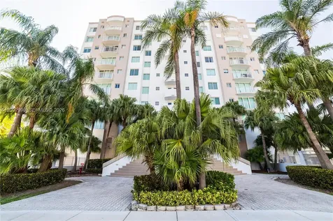 18000 N Bay Road Sunny Isles Beach FL 33160