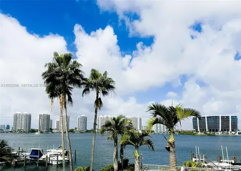 18000 N Bay Road Sunny Isles Beach FL 33160