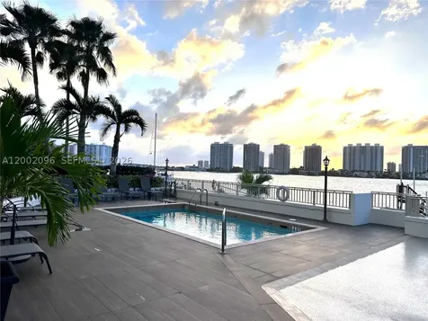 18000 N Bay Road Sunny Isles Beach FL 33160