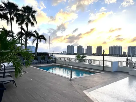 18000 N Bay Road Sunny Isles Beach FL 33160