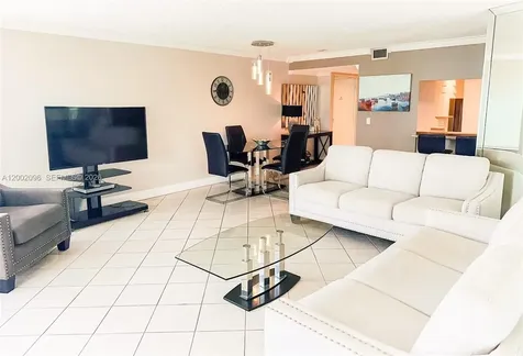 18000 N Bay Road Sunny Isles Beach FL 33160