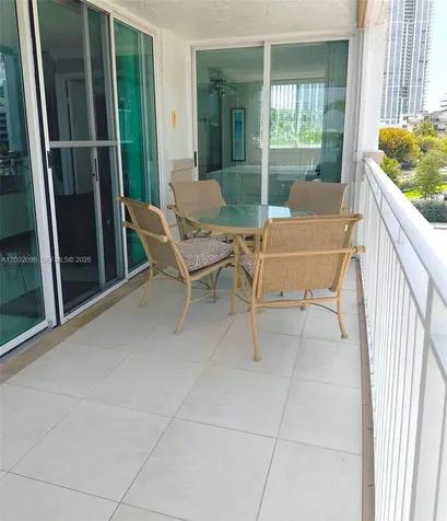 18000 N Bay Road Sunny Isles Beach FL 33160