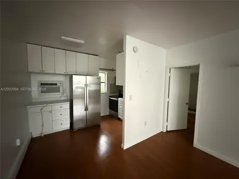 10281 E Bay Harbor Drive Bay Harbor Islands FL 33154