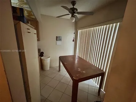 1540 NW 98th Terrace Pembroke Pines FL 33024