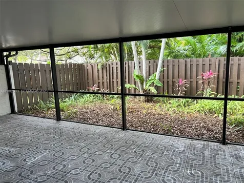 1540 NW 98th Terrace Pembroke Pines FL 33024