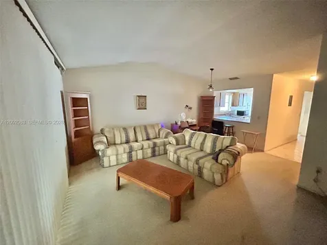1540 NW 98th Terrace Pembroke Pines FL 33024