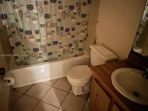1540 NW 98th Terrace Pembroke Pines FL 33024