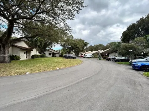 1540 NW 98th Terrace Pembroke Pines FL 33024