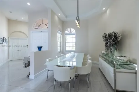 Weston FL 33327