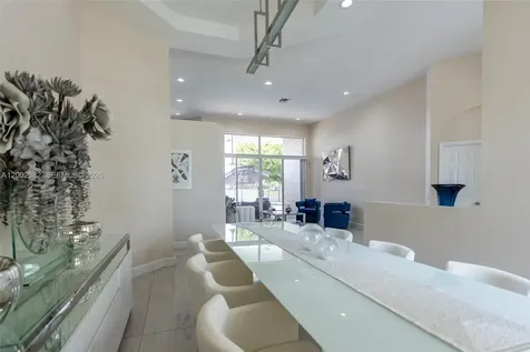 Weston FL 33327