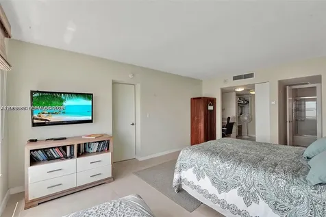 11111 Biscayne Boulevard Miami FL 33181