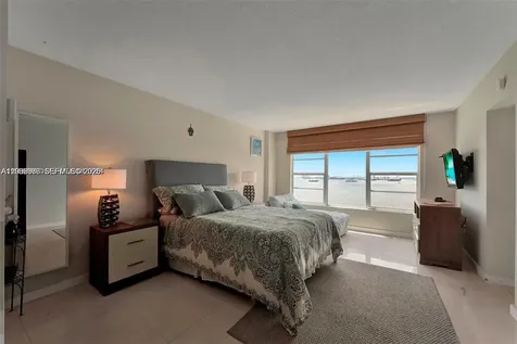 11111 Biscayne Boulevard Miami FL 33181