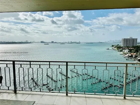 11111 Biscayne Boulevard Miami FL 33181