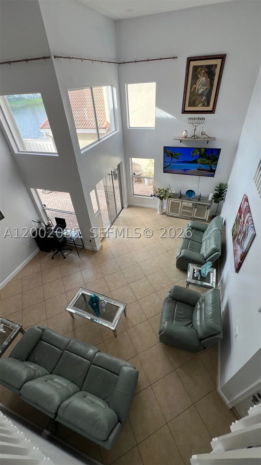 1590 Seagrape Way Hollywood FL 33019
