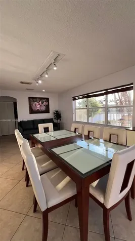1590 Seagrape Way Hollywood FL 33019
