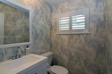 3081 Matilda Street Miami FL 33133