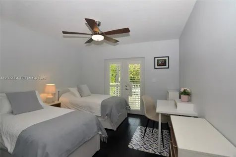 3081 Matilda Street Miami FL 33133