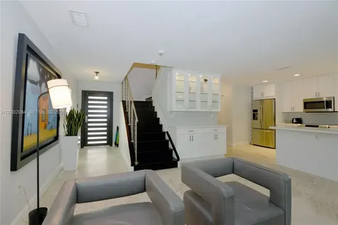 3081 Matilda Street Miami FL 33133
