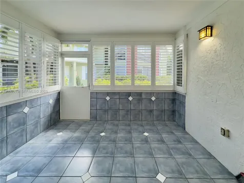 12070 Alternate A1a Palm Beach Gardens FL 33410