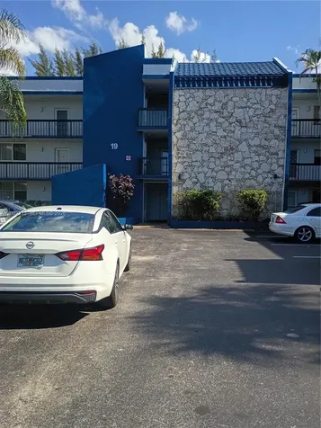 3040 Holiday Springs Boulevard Margate FL 33063