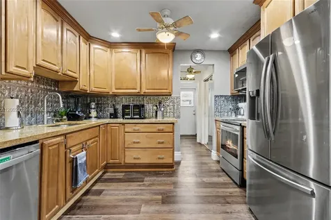 4871 NW 13th Avenue Deerfield Beach FL 33064